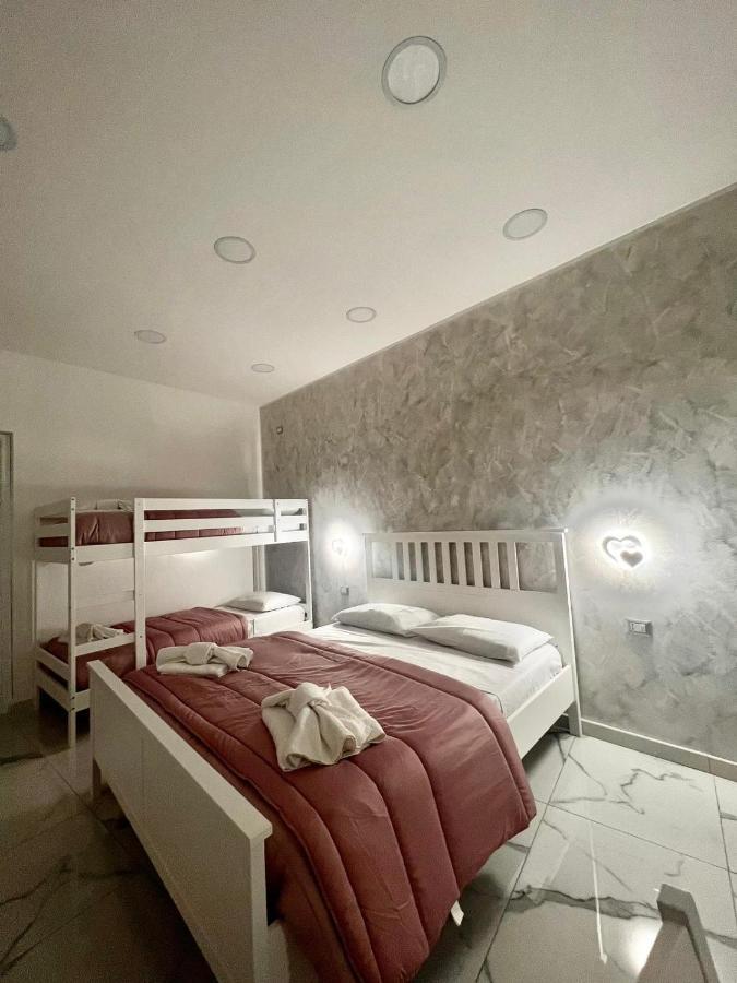 Mara House Apartment Naples Luaran gambar