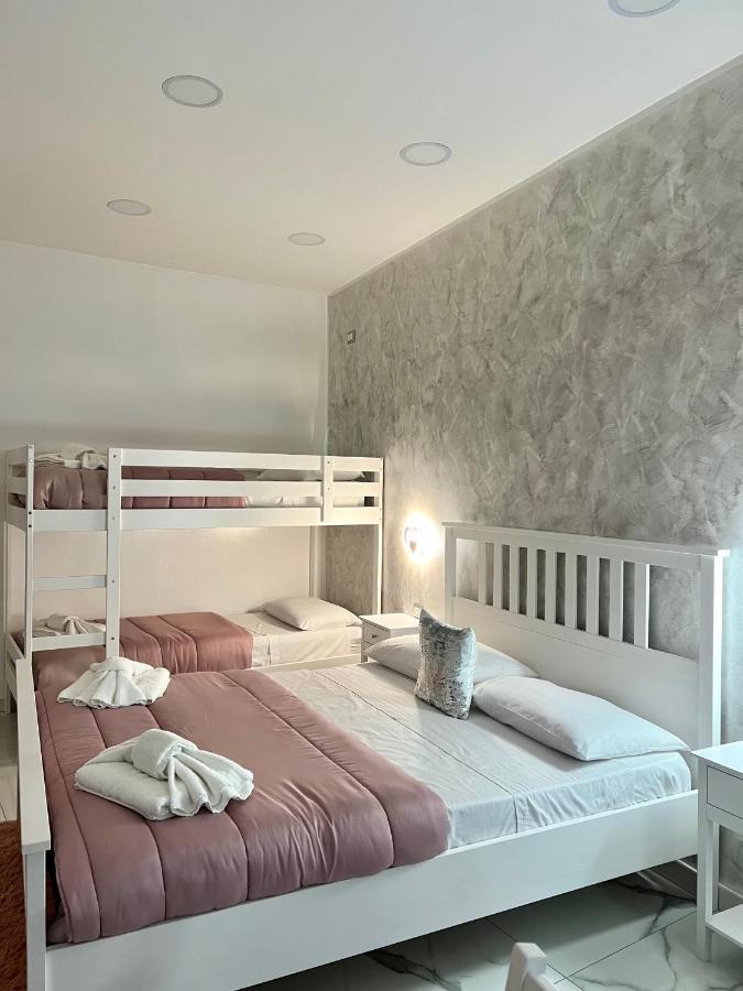 Mara House Apartment Naples Luaran gambar